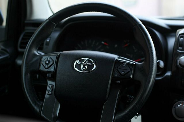 2019 Toyota 4Runner ONE OWNER 4WD TRD PRO PREMIUM W/ LEATHER  MOONROOF  - 23023664 - 29