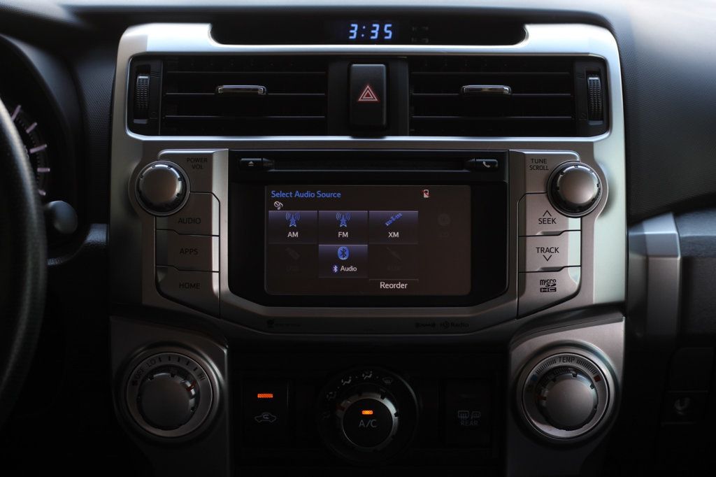 2019 Toyota 4Runner SR5 Premium photo 11