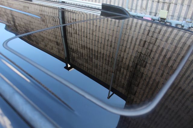 2019 Toyota 4Runner ONE OWNER SR5 PREMIUM LEATHER MOONROOF, NAVIGATION NEW TIRES - 22900778 - 30