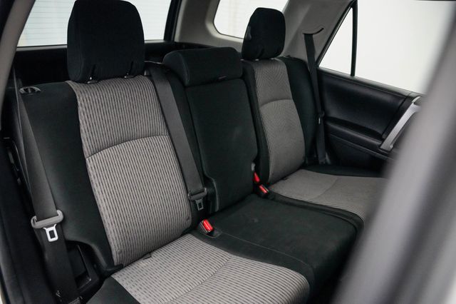 2019 Toyota 4Runner SR5 2WD - 23028843 - 26