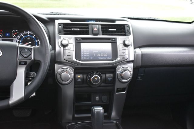 2019 Toyota 4Runner SR5 Premium 2WD - 22869652 - 17