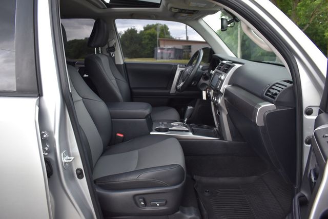 2019 Toyota 4Runner SR5 Premium 2WD - 22869652 - 29