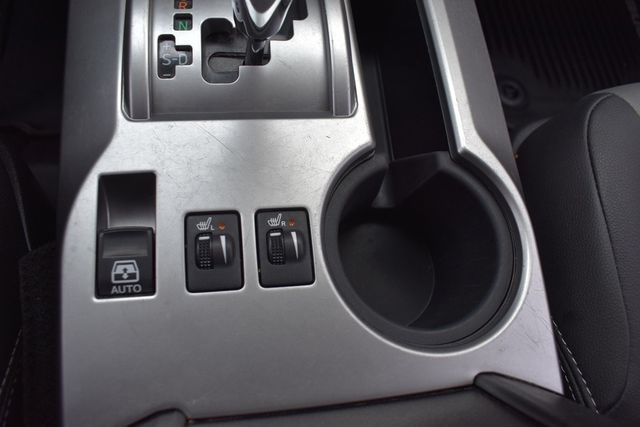 2019 Toyota 4Runner SR5 Premium 2WD - 22869652 - 33