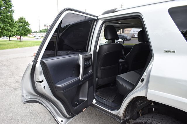 2019 Toyota 4Runner SR5 Premium 2WD - 22869652 - 47