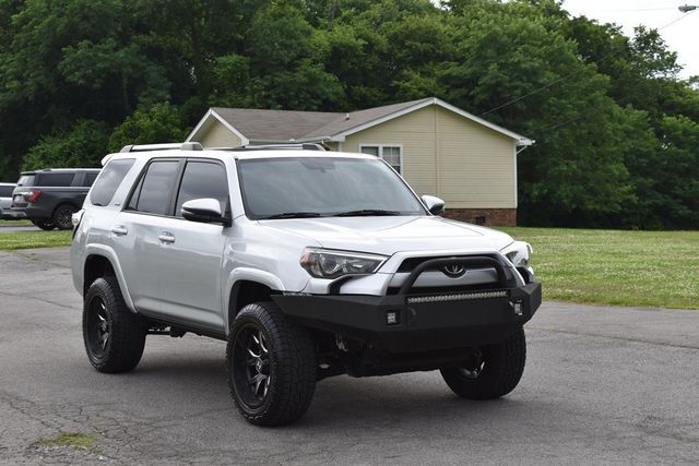 2019 Toyota 4Runner SR5 Premium 2WD - 22869652 - 54