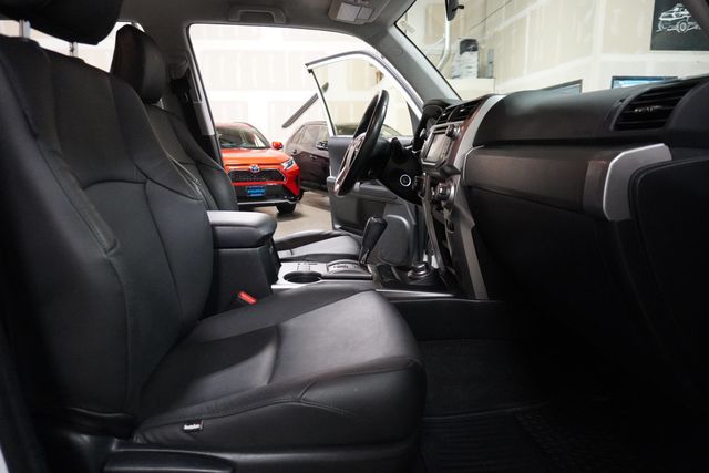 2019 Toyota 4Runner SR5 Premium 4WD - 22985263 - 4