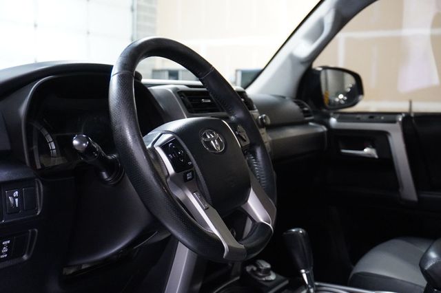 2019 Toyota 4Runner SR5 Premium 4WD - 23049632 - 6