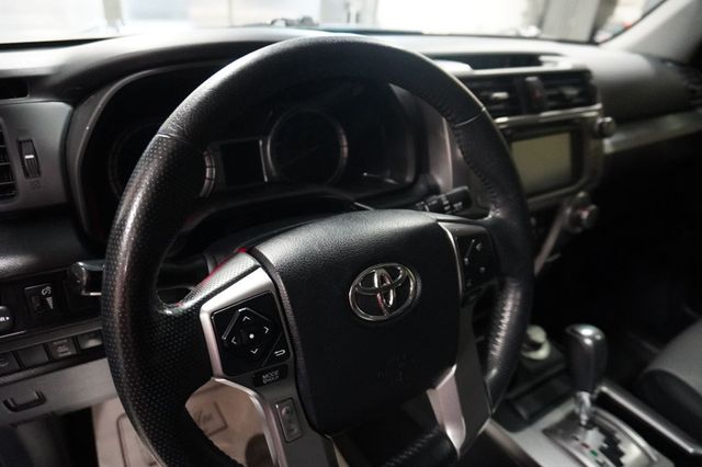 2019 Toyota 4Runner SR5 Premium 4WD - 23058589 - 7