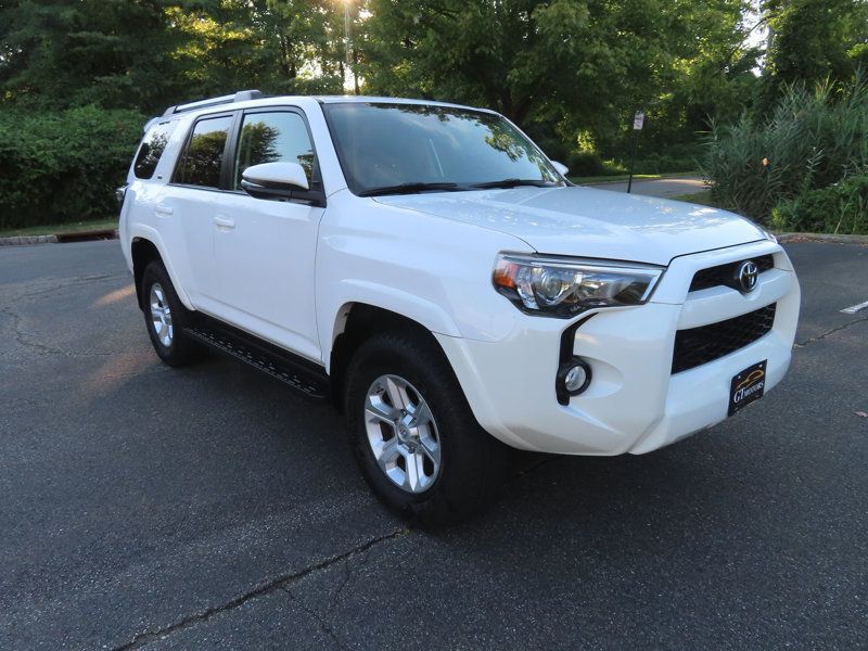 2019 Toyota 4Runner SR5 Premium 4WD photo 11