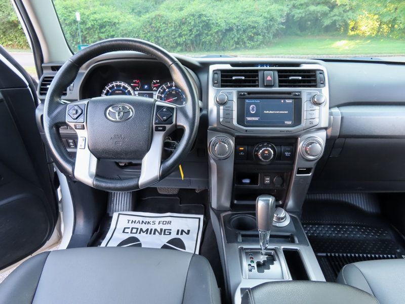 2019 Toyota 4Runner SR5 Premium 4WD photo 24