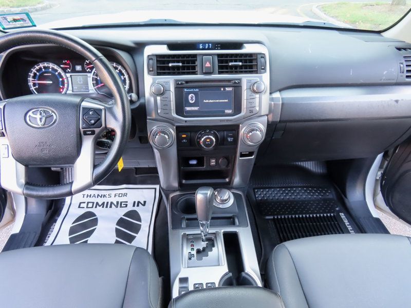 2019 Toyota 4Runner SR5 Premium 4WD photo 26