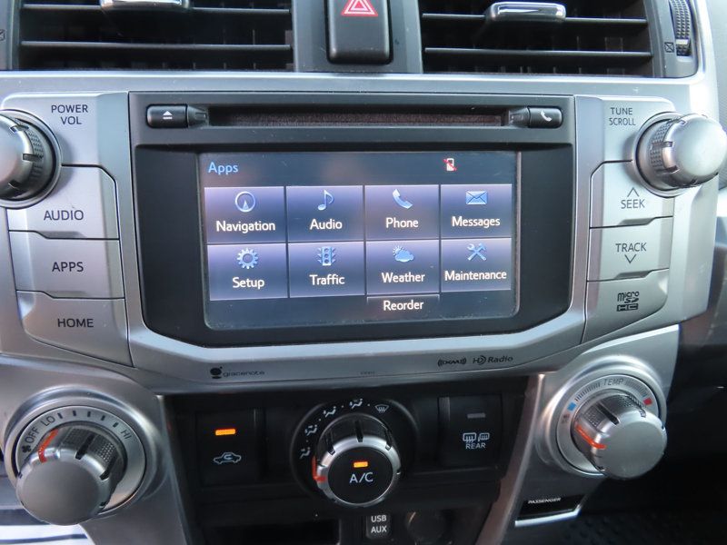 2019 Toyota 4Runner SR5 Premium 4WD photo 27