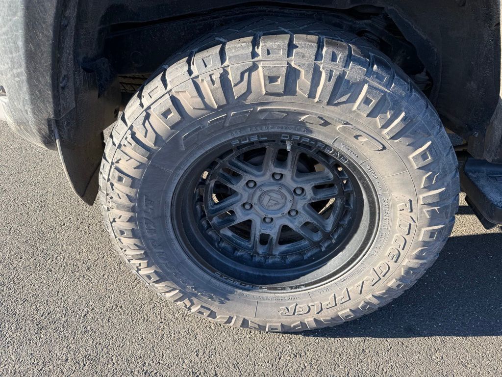 2019 Toyota 4Runner SR5 Premium 4WD - 23005737 - 10