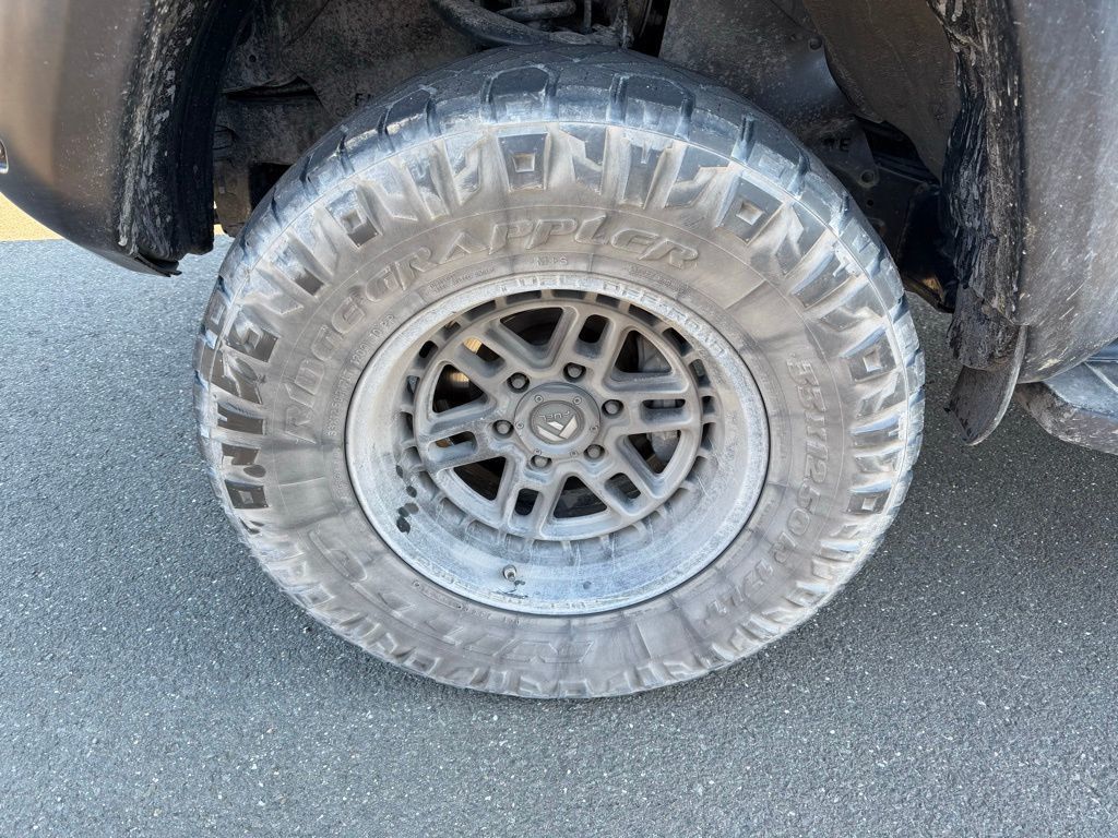 2019 Toyota 4Runner SR5 Premium 4WD - 23005737 - 8