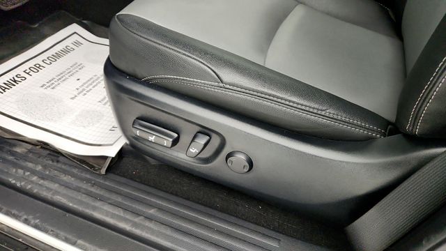 2019 Toyota 4Runner SR5 Premium 4WD - 22950740 - 11