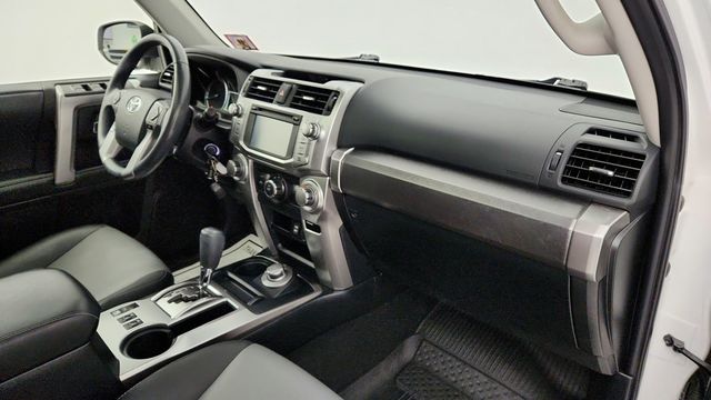 2019 Toyota 4Runner SR5 Premium 4WD - 22950740 - 26