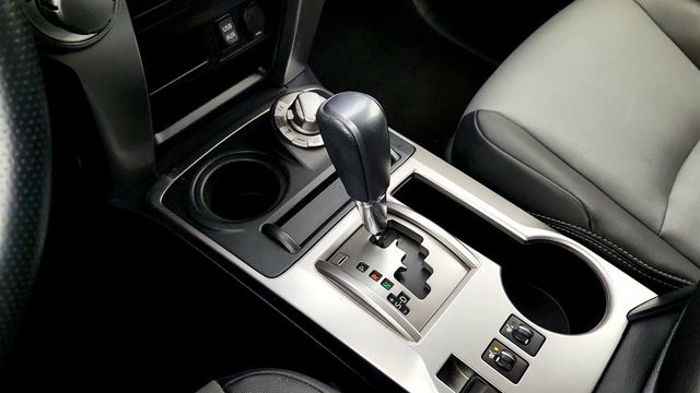 2019 Toyota 4Runner SR5 Premium 4WD - 22974368 - 15