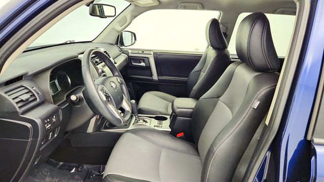 2019 Toyota 4Runner SR5 Premium 4WD - 22974368 - 18