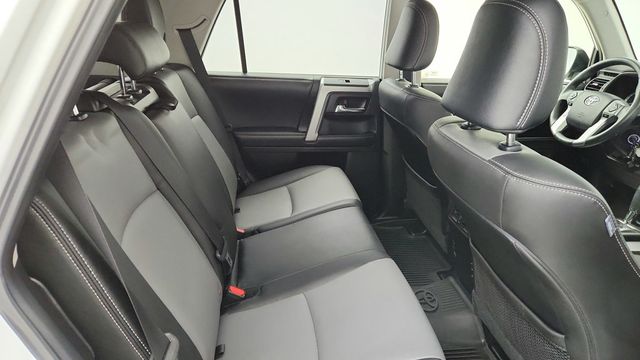 2019 Toyota 4Runner SR5 Premium 4WD with Power Sunroof & Running Boards - 22950740 - 24