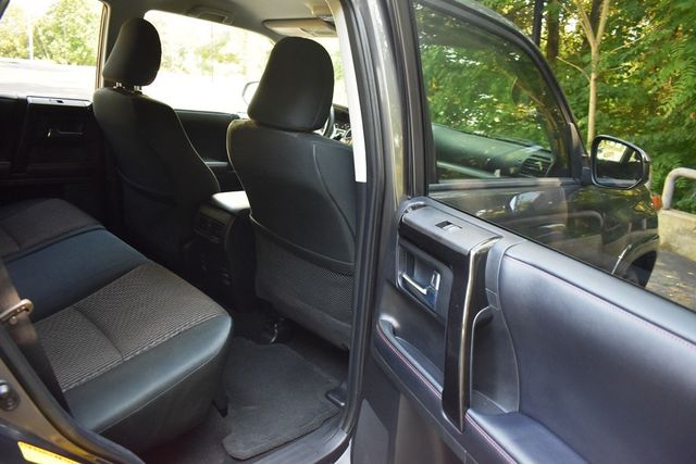 2019 Toyota 4Runner TRD Off Road 4WD - 23078857 - 35