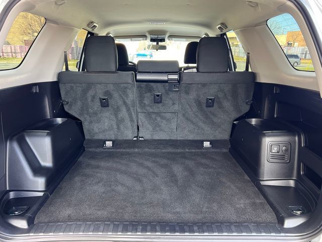 2019 Toyota 4Runner TRD Off Road 4WD - 23001430 - 17