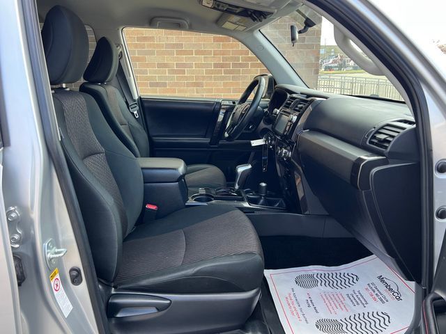 2019 Toyota 4Runner TRD Off Road 4WD - 23001430 - 20