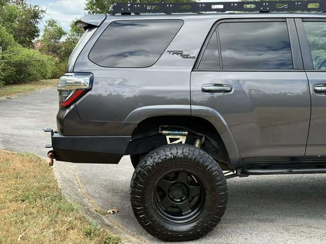 2019 Toyota 4Runner TRD Off- Road/King Off Road Lift/Crawl Control/Rear Camera - 23084892 - 10