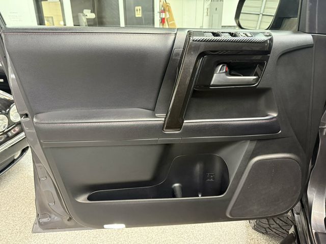 2019 Toyota 4Runner TRD Off- Road/King Off Road Lift/Crawl Control/Rear Camera - 23084892 - 24