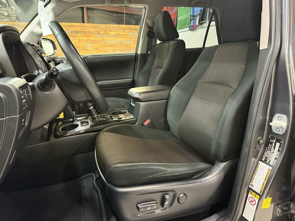 2019 Toyota 4Runner TRD Off- Road/King Off Road Lift/Crawl Control/Rear Camera - 23084892 - 26