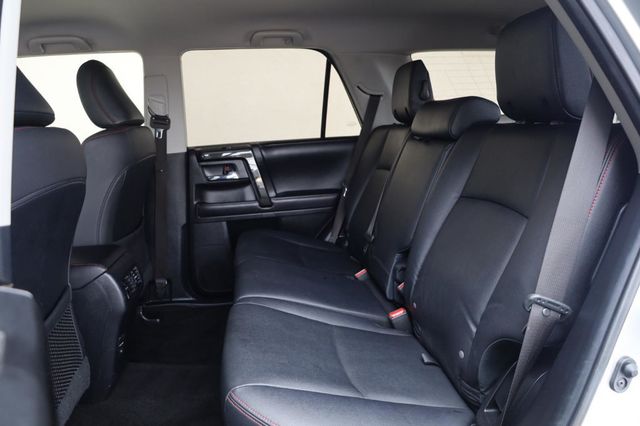 2019 Toyota 4Runner TRD Offroad Premium - 23043811 - 18
