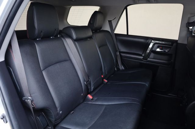 2019 Toyota 4Runner TRD Offroad Premium - 23043811 - 22