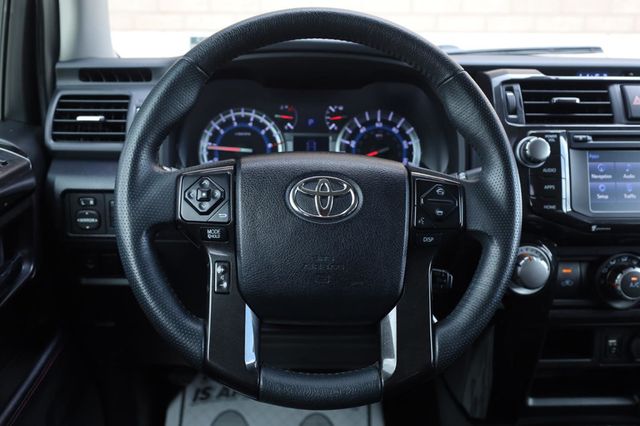 2019 Toyota 4Runner TRD Offroad Premium - 23043811 - 30