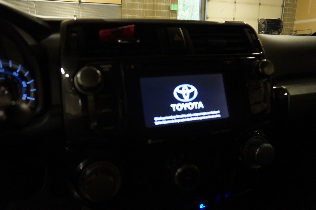 2019 Toyota 4Runner TRD Premium 4WD photo 6