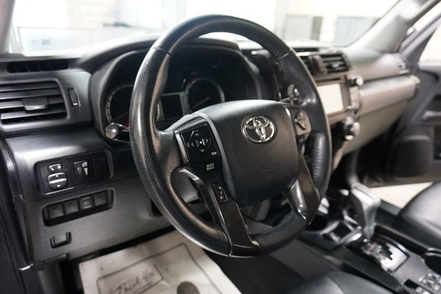 2019 Toyota 4Runner TRD Off Road Premium 4WD - 23075675 - 10