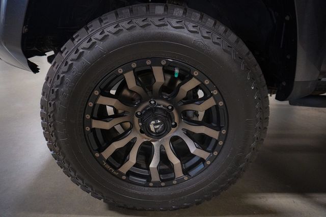 2019 Toyota 4Runner TRD Off Road Premium 4WD - 23075675 - 5