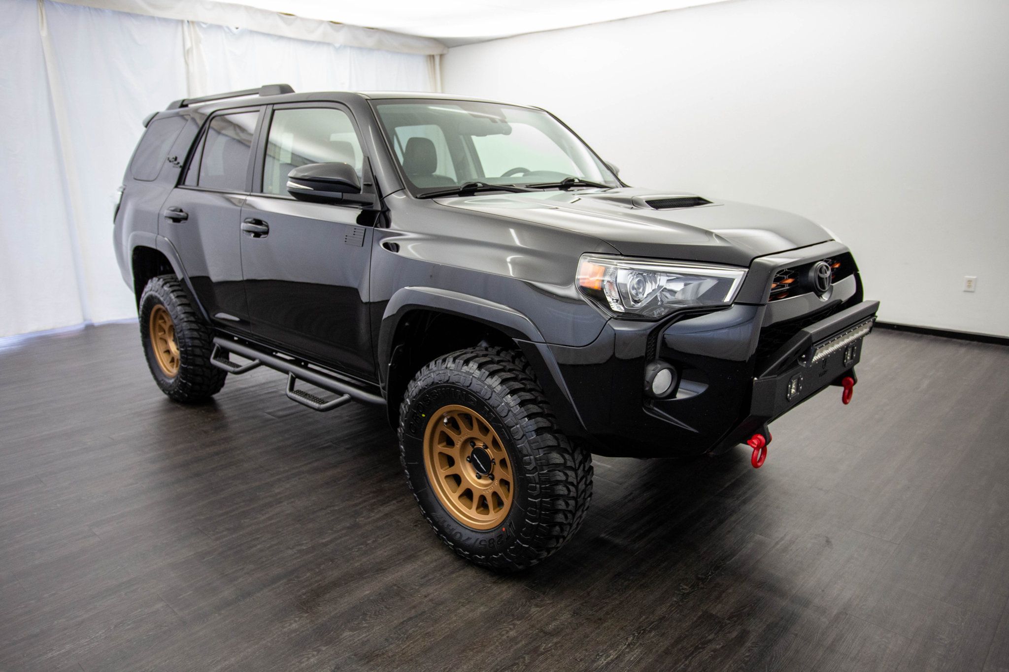 2019 Toyota 4Runner TRD Premium 4WD photo 3