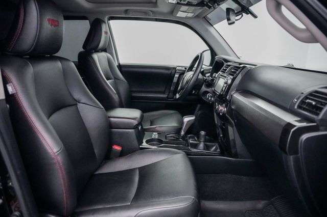 2019 Toyota 4Runner TRD Off Road Premium 4WD - 23037763 - 19