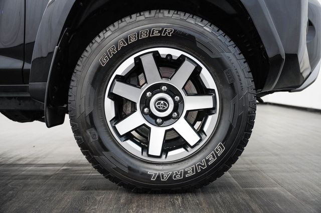 2019 Toyota 4Runner TRD Off Road Premium 4WD - 23037763 - 42