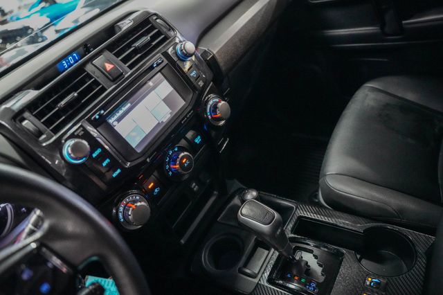 2019 Toyota 4Runner TRD Off Road Premium 4WD - 23094749 - 6