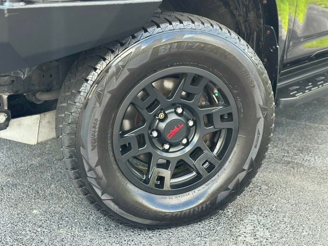 2019 Toyota 4Runner TRD Pro 4WD - 22903853 - 1