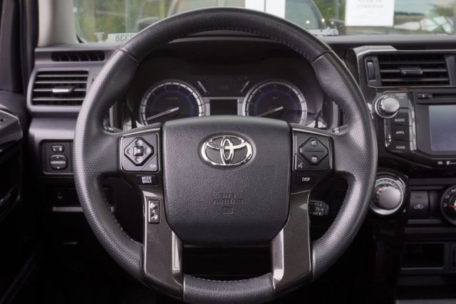 2019 Toyota 4Runner TRD Pro 4WD - 22922556 - 11