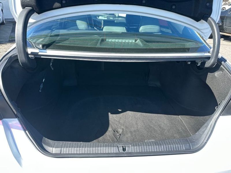 2019 Toyota Avalon XLE XSE Touring Limited photo 15
