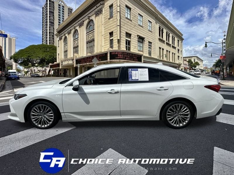 2019 Toyota Avalon XLE XSE Touring Limited photo 3