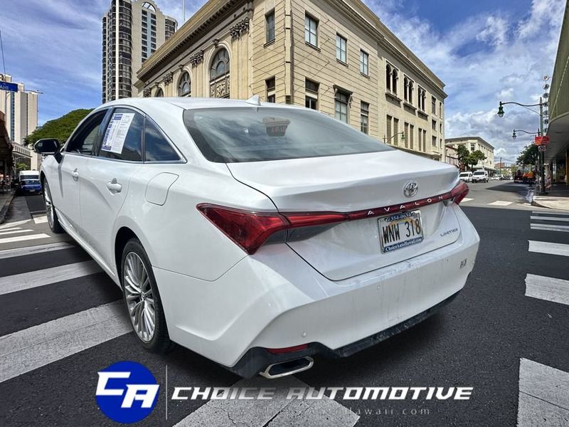 2019 Toyota Avalon XLE XSE Touring Limited photo 4