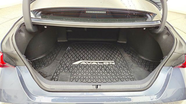 2019 Toyota Avalon Limited w/ Advanced Safety Package - 23075445 - 21