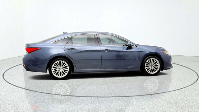2019 Toyota Avalon Limited w/ Advanced Safety Package - 23075445 - 3
