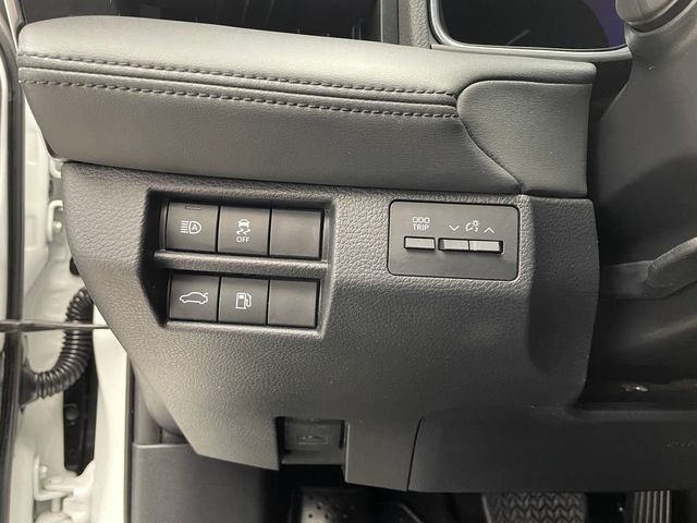 2019 Toyota Avalon XLE - 22962959 - 19