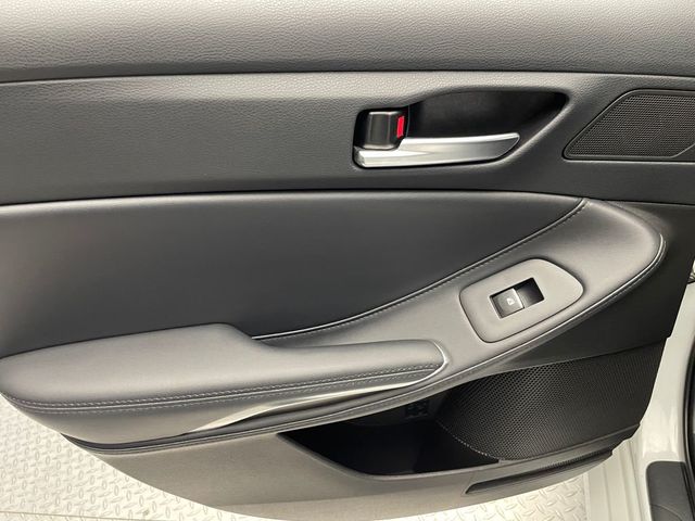 2019 Toyota Avalon XLE - 22962959 - 32