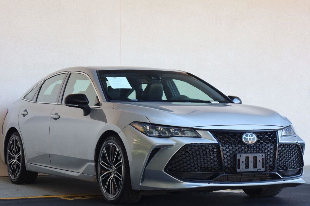 Toyota Avalon photo 7