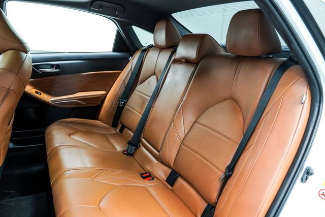 2019 Toyota Avalon Hybrid Limited - 23043228 - 16